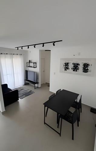 Cotia Apartment | Apartamento completo, com vaga, varanda e piscina