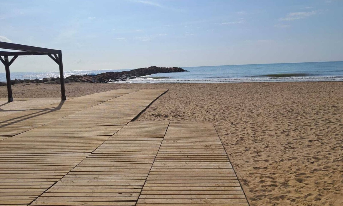 El Puig de Santa Maria Apartment | APARTAMENTO CON ESTILO JUNTO AL MAR