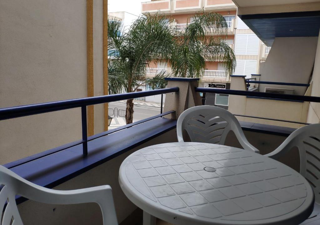 El Morche Apartment | APARTAMENTO CON GARAJE JUNTO A LA PLAYA DE EL MORCHE, torrox