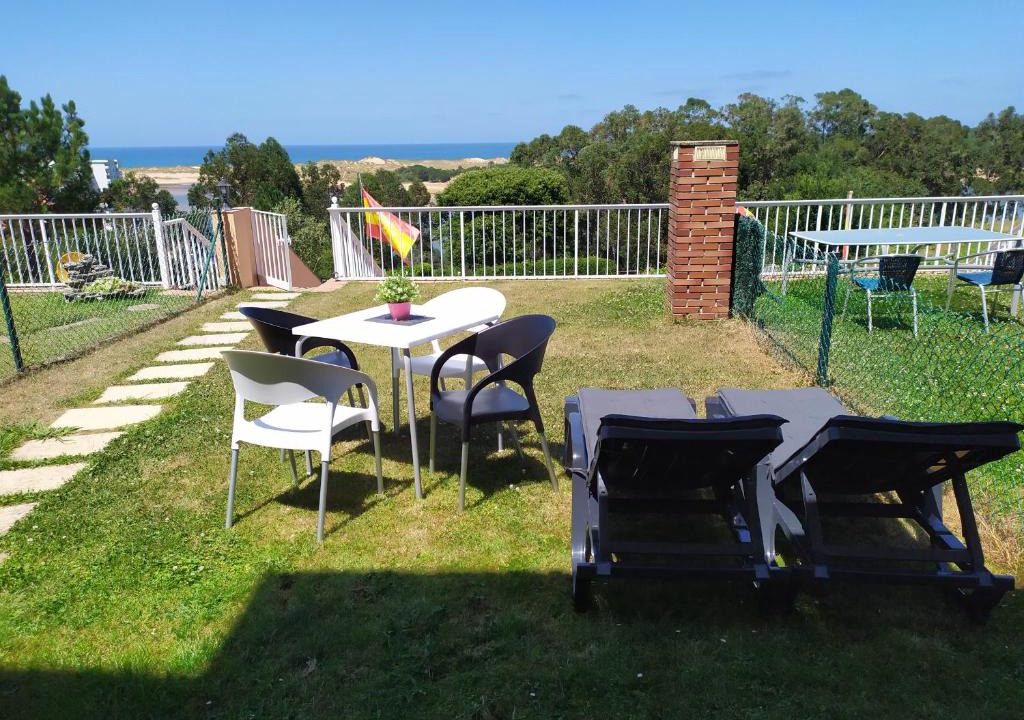 Mogro Apartment | Apartamento con jardín privado cerca playa Usil - Mogro