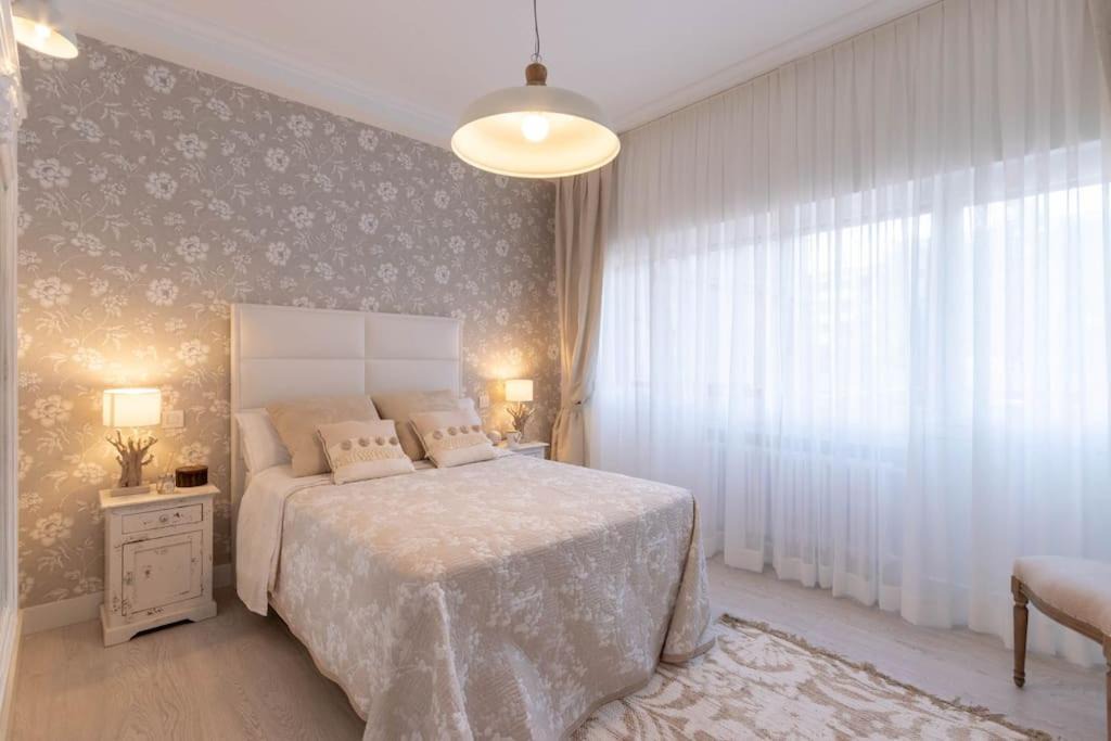 Deustuko San Pedro-Erribera Apartment | Apartamento LUXURY centro Bilbao GARAJE