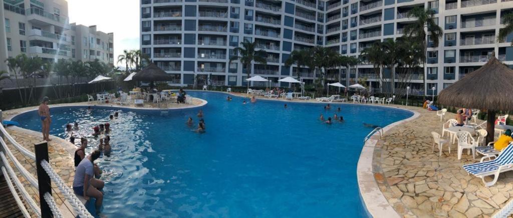 Matinhos Apartment | Apartamento no Edifício Florida Terrace