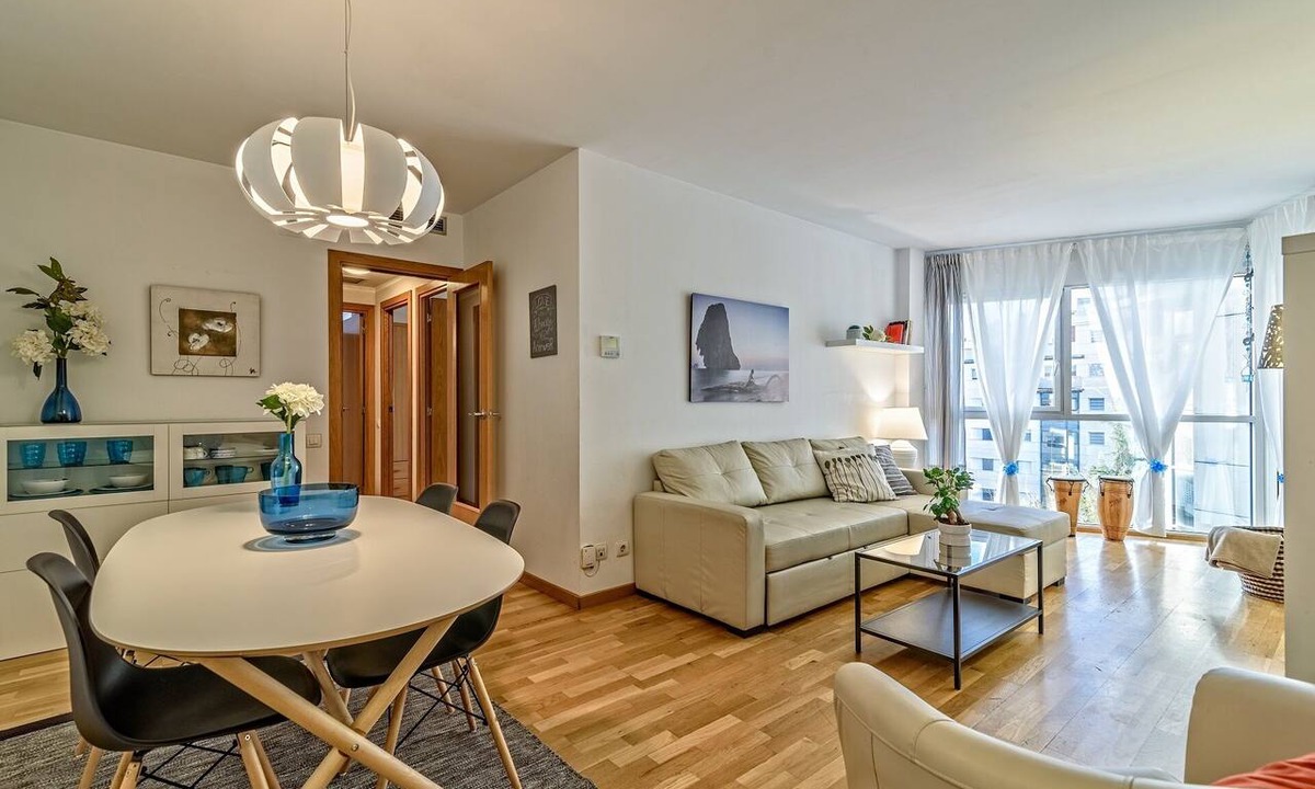Barcelona Apartment | Apartamento&piscina cerca de Barcelona