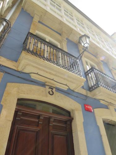 Lugo Apartment | APARTAMENTOS ARMANYA 3