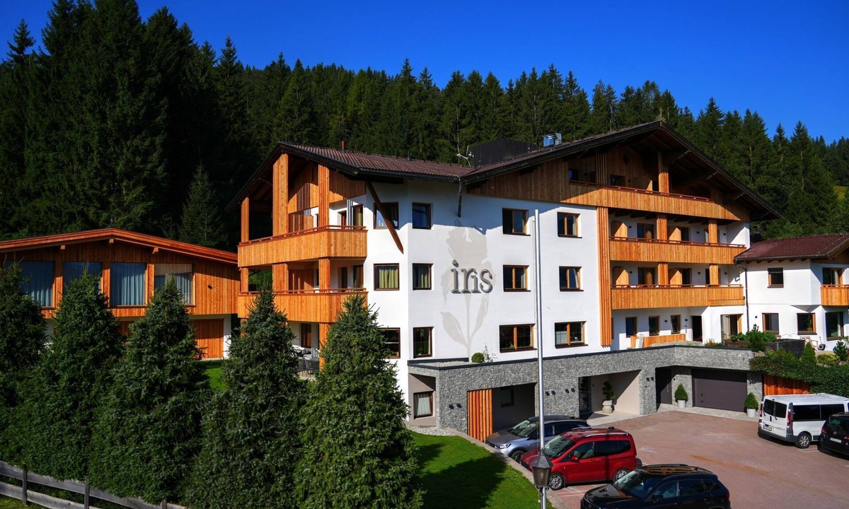 Auffach Apartment | Aparthotel Iris by Interhome