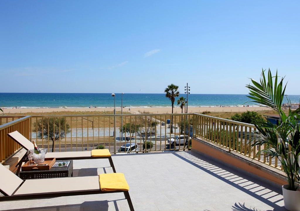 Castelldefels Apartment | Aparthotel Solifemar