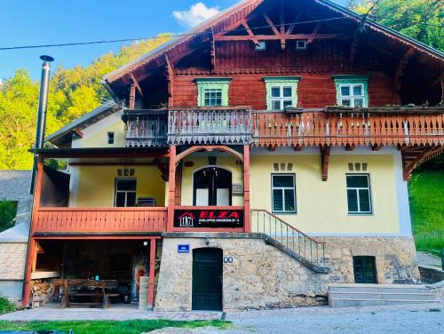 Trzic Apartment | Apartma Elza