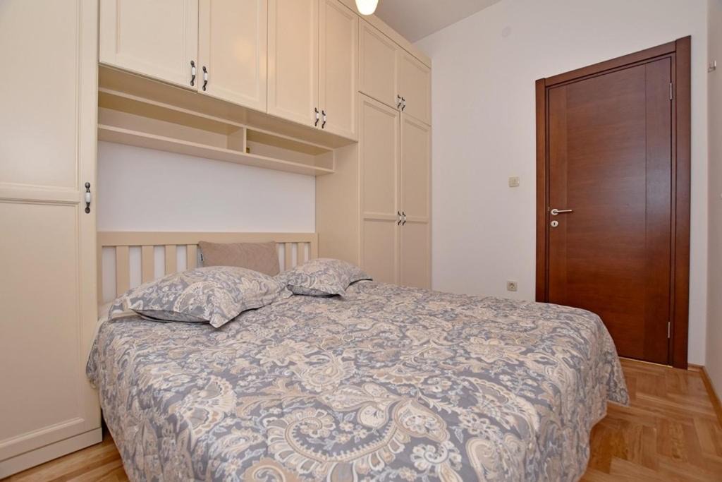 Downtown Apartment | Apartman Lars