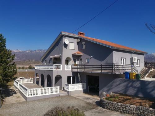 Soboli Apartment | Apartman Marie
