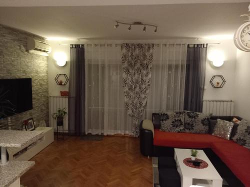 Palit Apartment | Apartman Petra