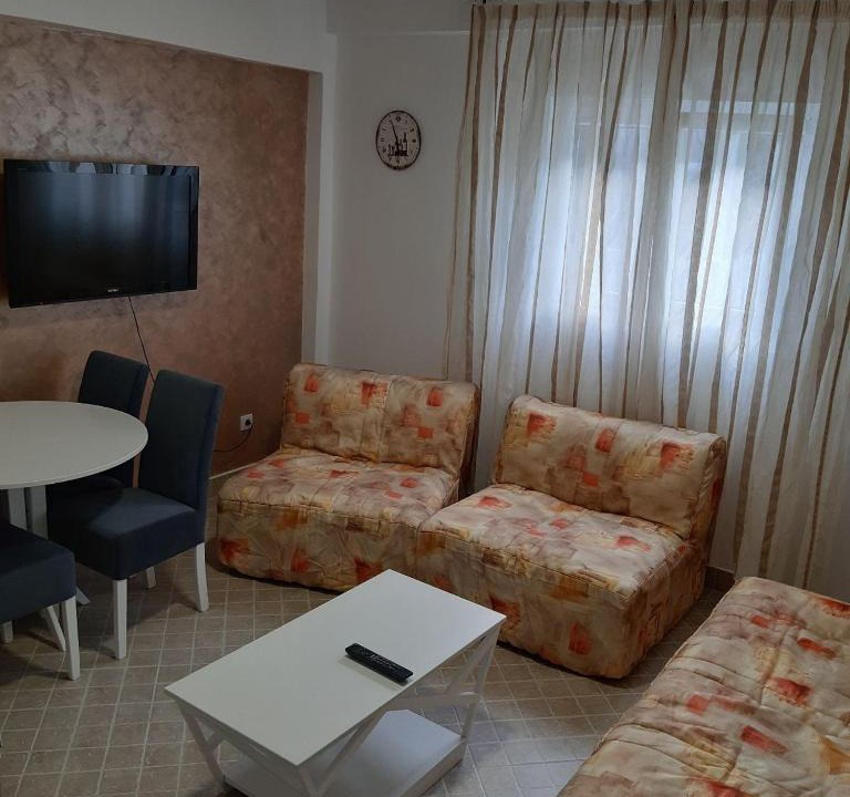 Bijeli do Apartment | ApartmanBorovic