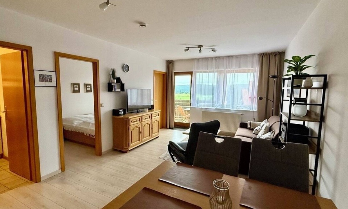 Schonach im Schwarzwald Apartment | Apartment at 980 m, with balcony, parking place and internet, close byTriberg