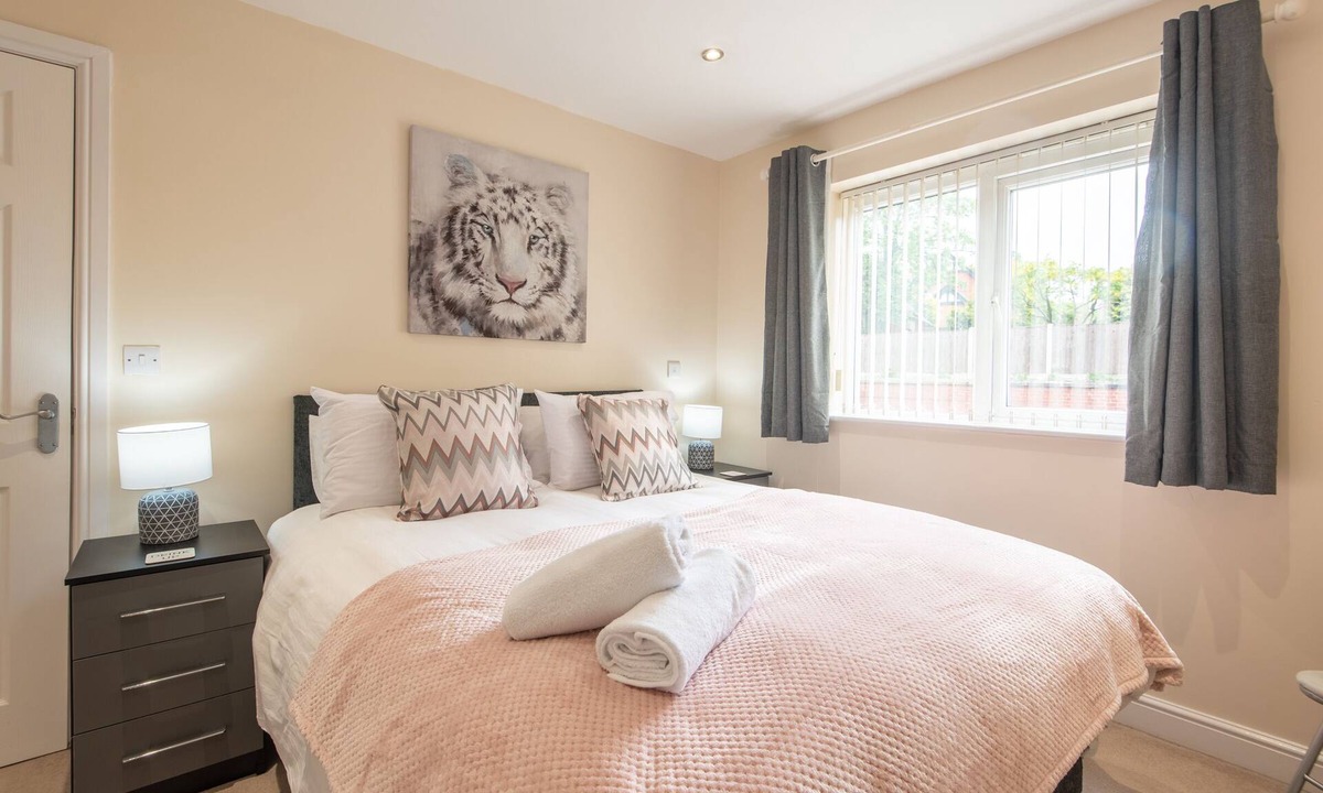 Worksop Apartment | Apartment 10