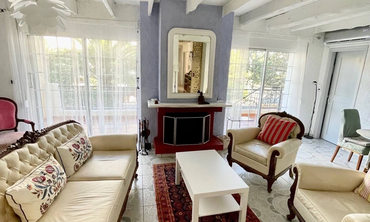 Glyfada Apartment | Apartment 120m2 between sea and mountains in Glyfada, Athens Riviera