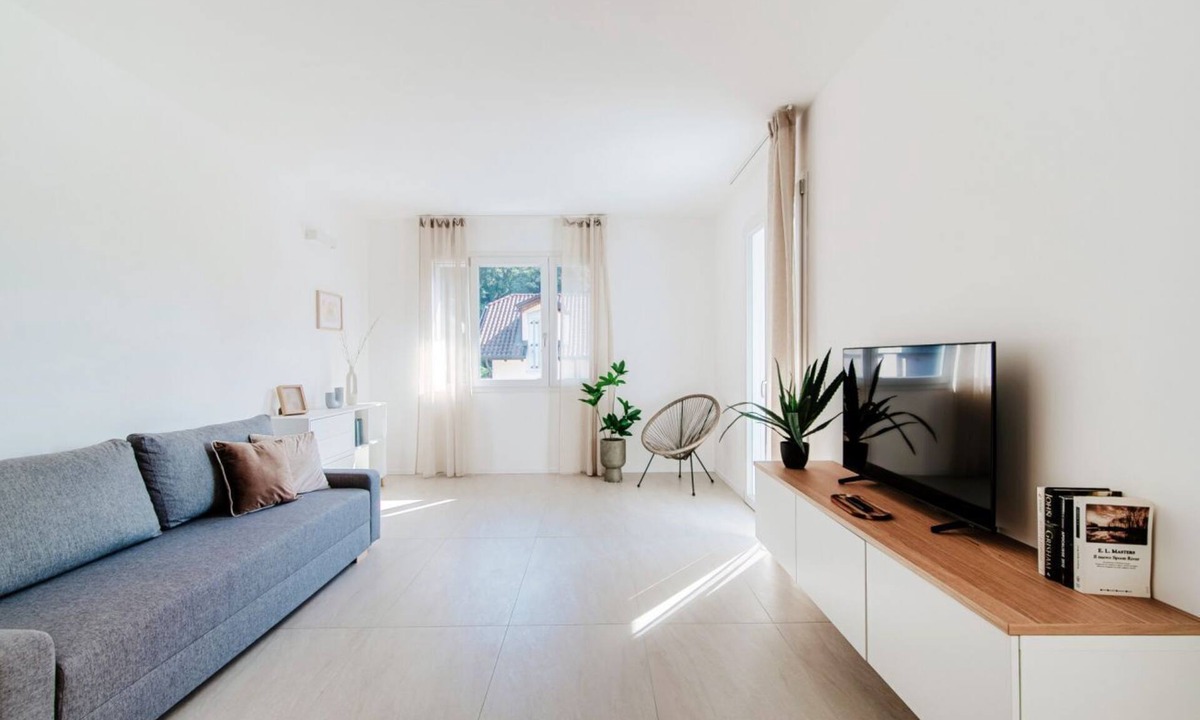 Como Apartment | Apartment 5 minutes from Villa Olmo (CERNOBBIO)