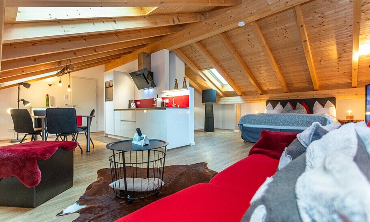 Gmain Apartment | Apartment 6 Penthouse Suite 64 sqm, 1-4 persons with large balcony