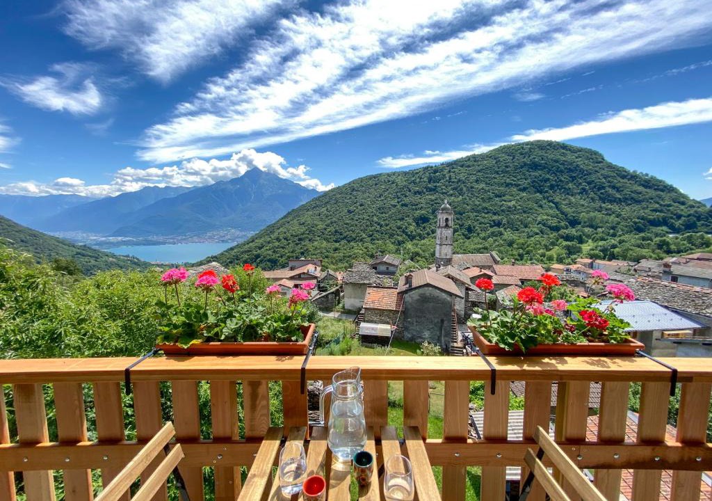 Livo Apartment | Apartment Alba