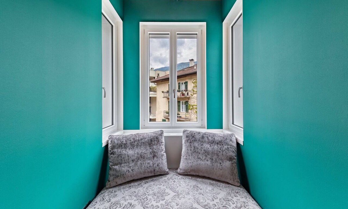 Centro - Piani - Rencio Apartment | Apartment 'App 205 Palazzo Cavour' with Mountain View, Wi-Fi and Air Conditioning