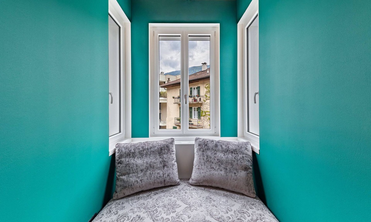 Centro - Piani - Rencio Apartment | Apartment 'App 205 Palazzo Cavour' with Mountain View, Wi-Fi and Air Conditioning