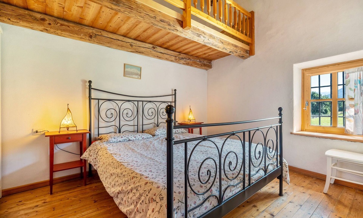 Avio Apartment | Apartment 'Appartamento Del Contadino' with Mountain View and Shared Garden
