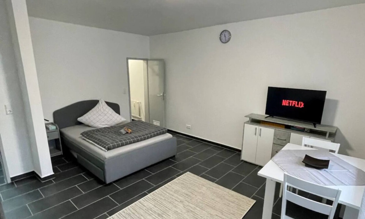 Sudweststadt Ostlicher Teil Apartment | Apartment at the E.C.E.-Center