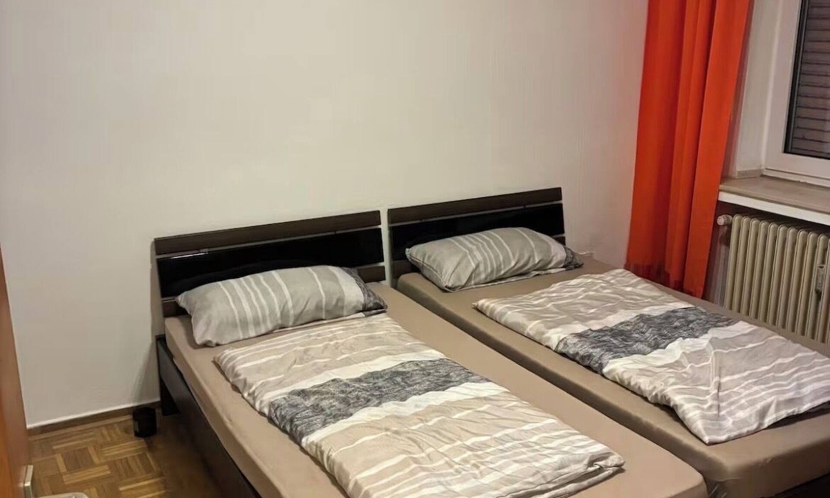 Lohausen Condo | Apartment at the trade fair