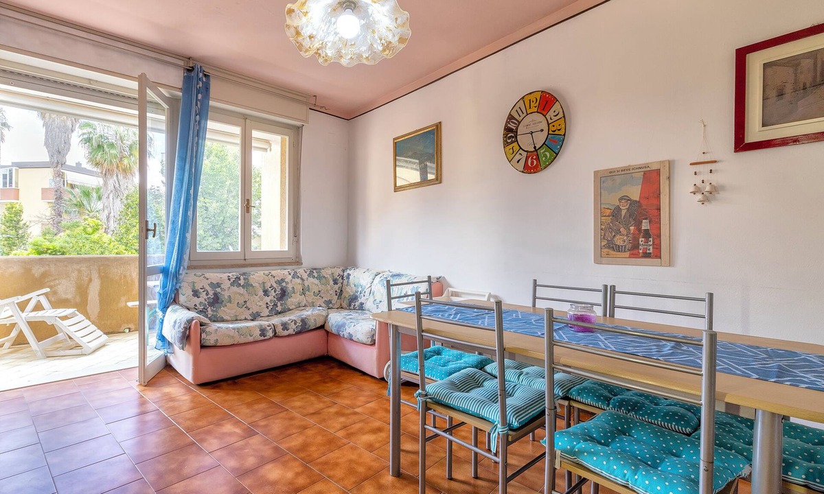 Lido Apartment | Apartment 'B12' with Private Terrace and Balcony