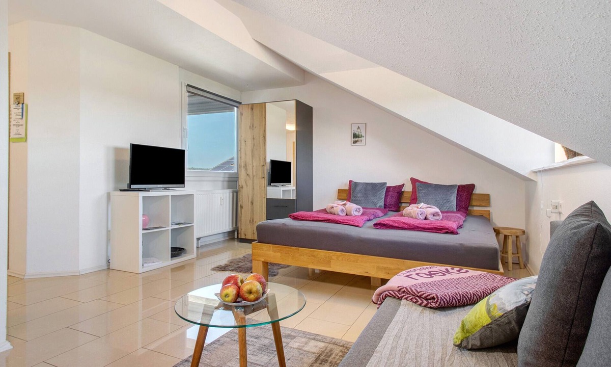 Waggershausen Apartment | Apartment 'Bergchalet Mirabell - Fewo Weitblick' with Mountain View at the lake constance