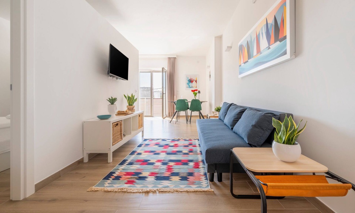 Castri di Lecce Apartment | Apartment 'Blue Suite' with Shared Terrace, Wi-Fi and Air Conditioning