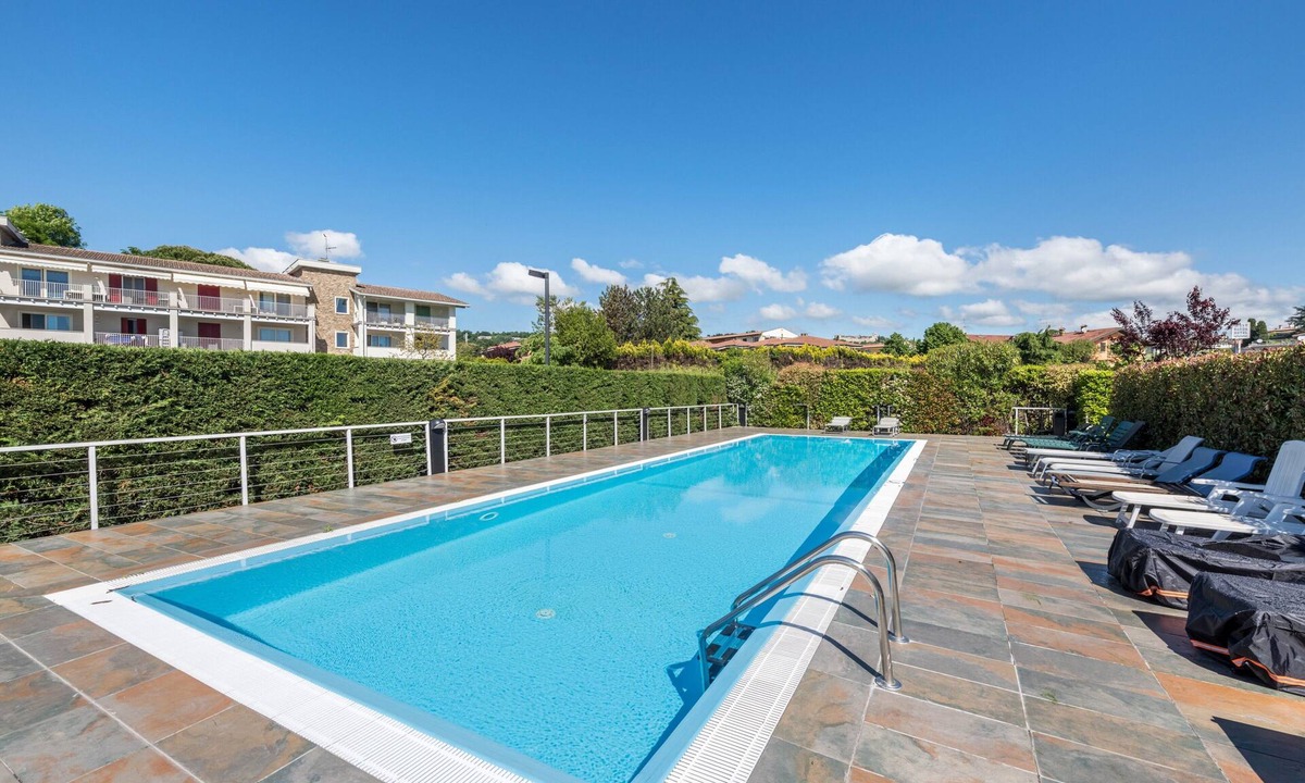 Monte Apartment | Apartment 'Casetta Giù Al Lago' with Shared Pool, Wi-Fi and Air Conditioning