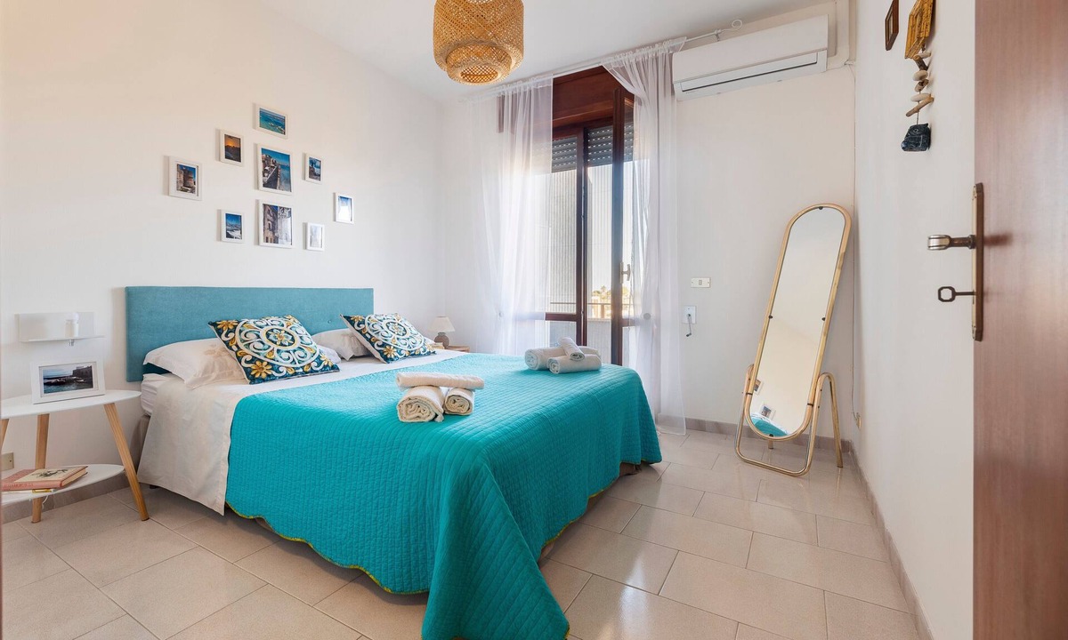 Otranto Apartment | Apartment "Casa Odra" with Balcony, Wi-Fi & A/C