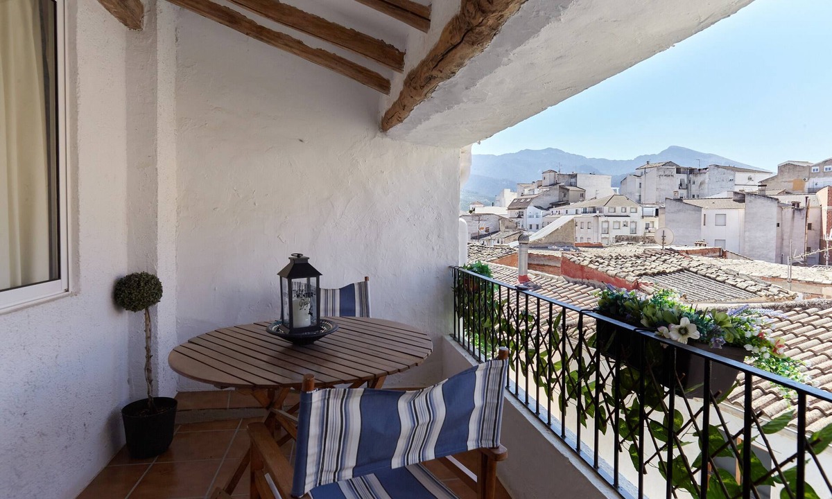 Quesada Apartment | Apartment 'Cazorla Rural Guadalquivir' with Private Terrace, Wi-Fi and Air Conditioning