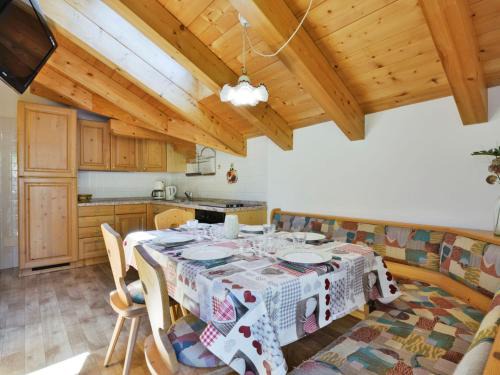 Fontanazzo Apartment | Apartment Cecilia-4 by Interhome
