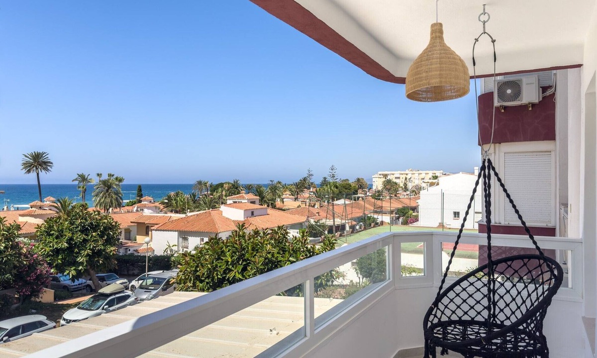 Torrox Costa Apartment | Apartment 'Centro Internacional A124' with Sea View, Wi-Fi, and Air Conditioning