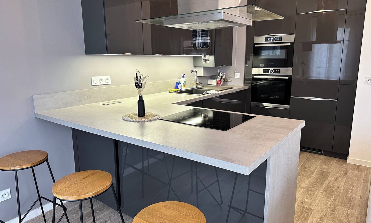 Vert-Saint-Denis Apartment | Apartment, cozy, charming Vert-Saint-Denis