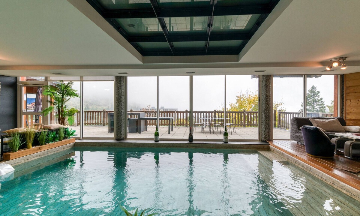 Chamrousse Apartment | Apartment 'Dream Holidays' with Mountain View, Indoor Pool, at the Foot of the Slopes