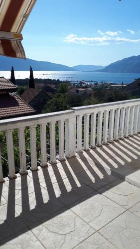 Tomicici Apartment | Apartment Dubrava