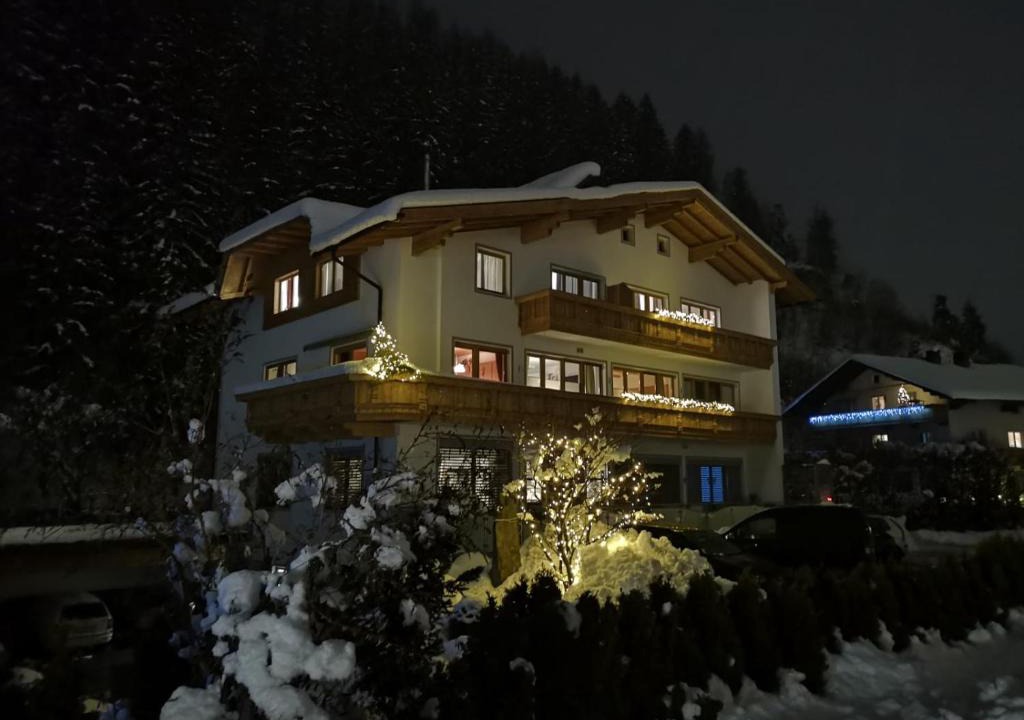 Aschau Im Zillertal Apartment | Apartment Eberharter