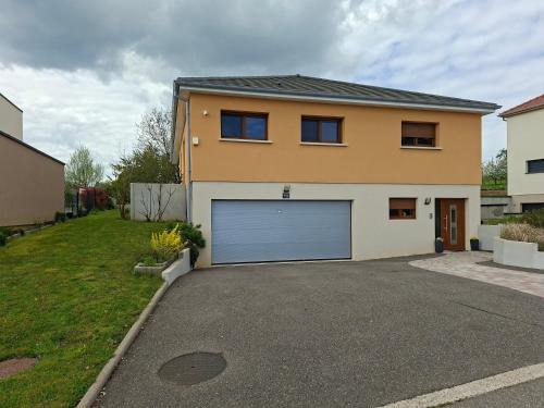 Hagenthal-le-Haut Apartment | Apartment Einliegerwohnung