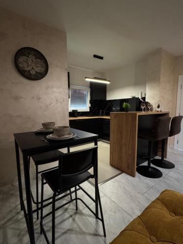 Ledine Apartment | Apartment Ema