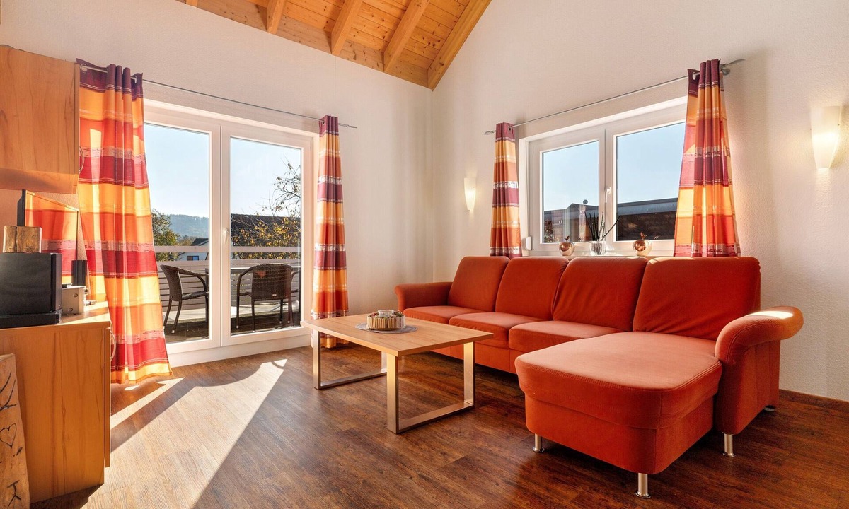 Nesselried Apartment | Apartment 'Ferienwohnung Apfel' with Shared Garden, Balcony and Wi-Fi