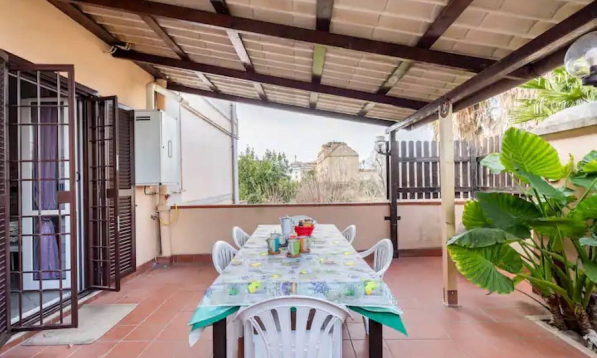 Aventine Apartment | Apartment for those who love to have coffee on the terrace