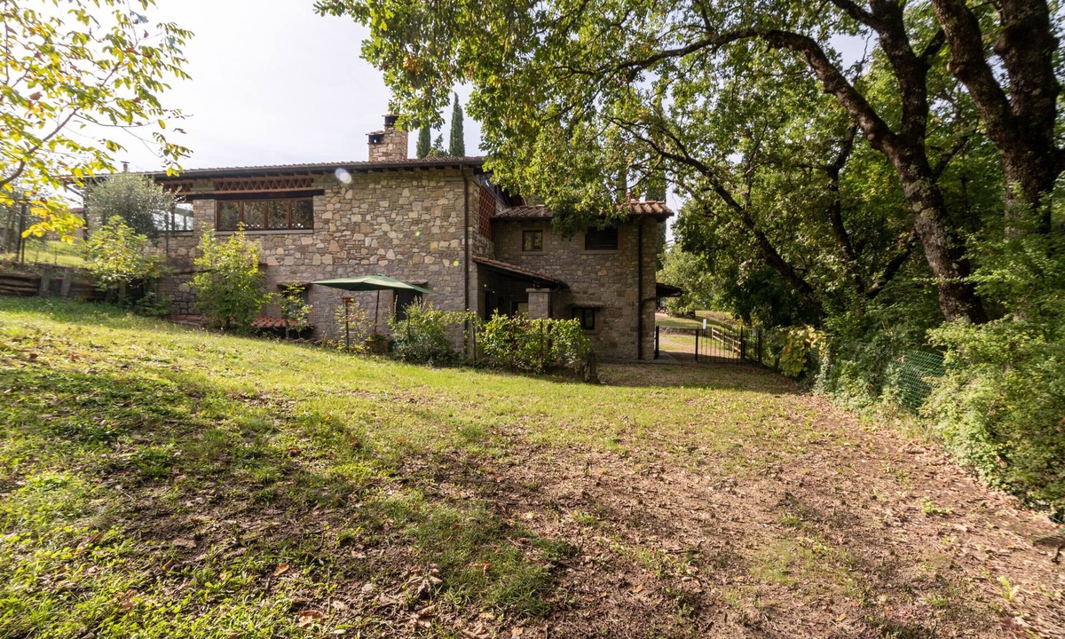 Chiusi della Verna Other | Apartment Grillaia with Mountain View, Pool, Garden & Wi-Fi