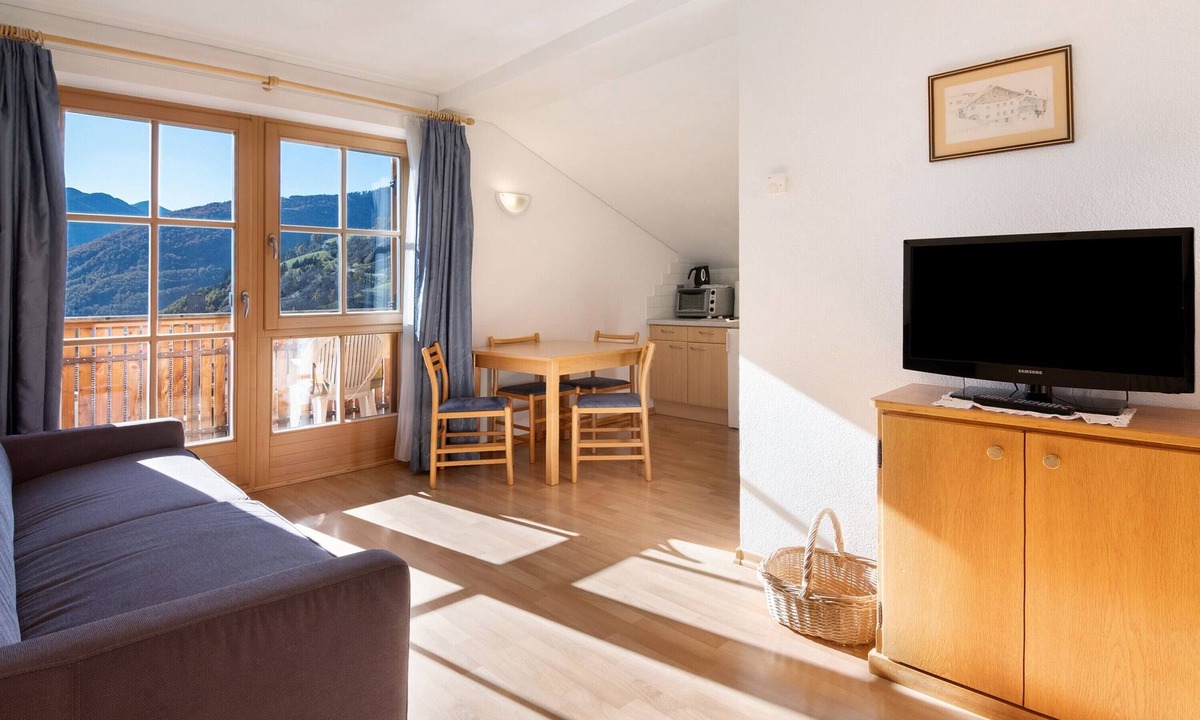Burgusio Apartment | Apartment 'Haus Peer C5' with Mountain View, Balcony and Wi-Fi
