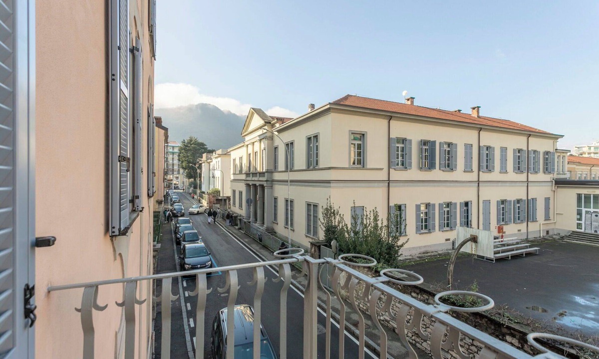 Como Apartment | Apartment in Como with 2 bedrooms sleeps 6