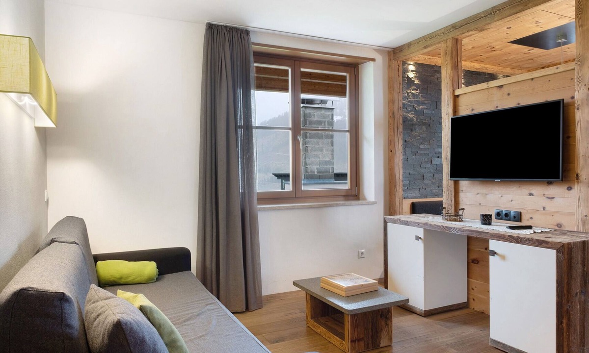 Carezza Apartment | Apartment "Angerle Alm Apt Similde B" with Private Terrace, Shared Garden & Wi-Fi