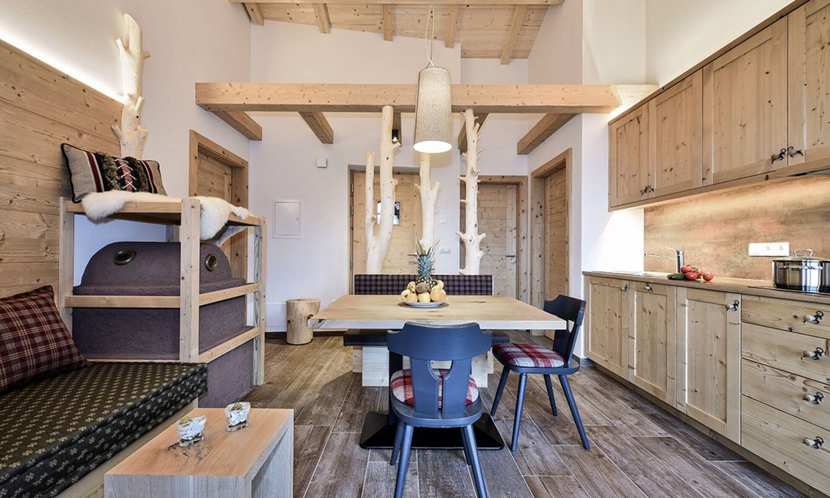 Sant'Andrea in Monte Apartment | Apartment 'Ban Rutzner Plose' with Mountain View, Shared Terrace and Wi-Fi