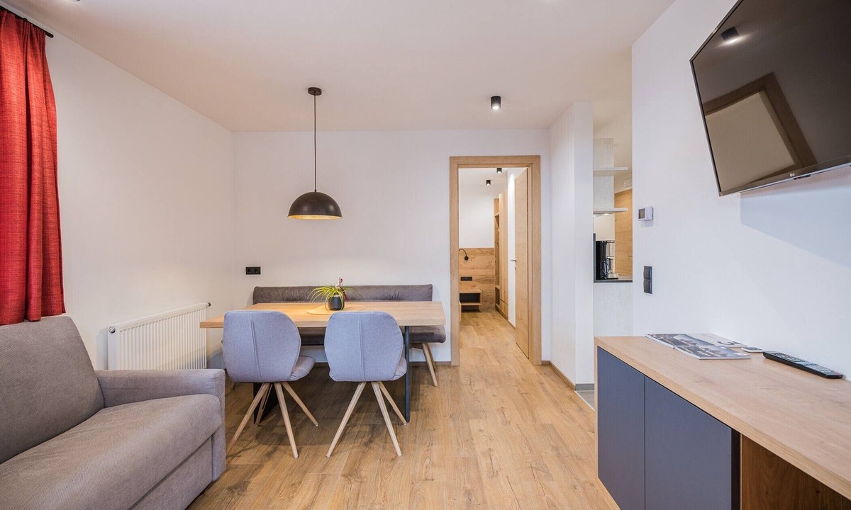 Vierschach Apartment | Apartment 'Kuenz Dolomites 4' with Mountain View, Balcony & Wi-Fi