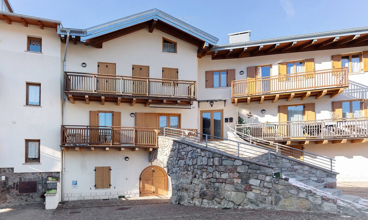 Cavedago Apartment | Apartment 'Lory' with Mountain View and Balcony
