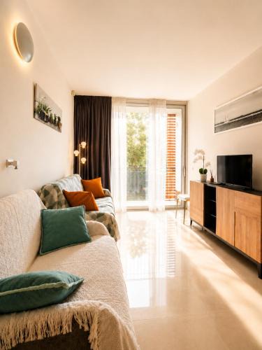 Eraclea Mare Apartment | Apartment Mare45 - 10 minutes walk from the beach with one private ombrella and three sun-beds